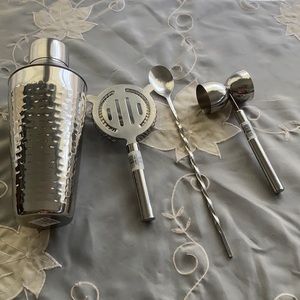 4 Piece Bar Tools Set